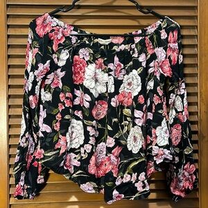 Billabong floral blouse